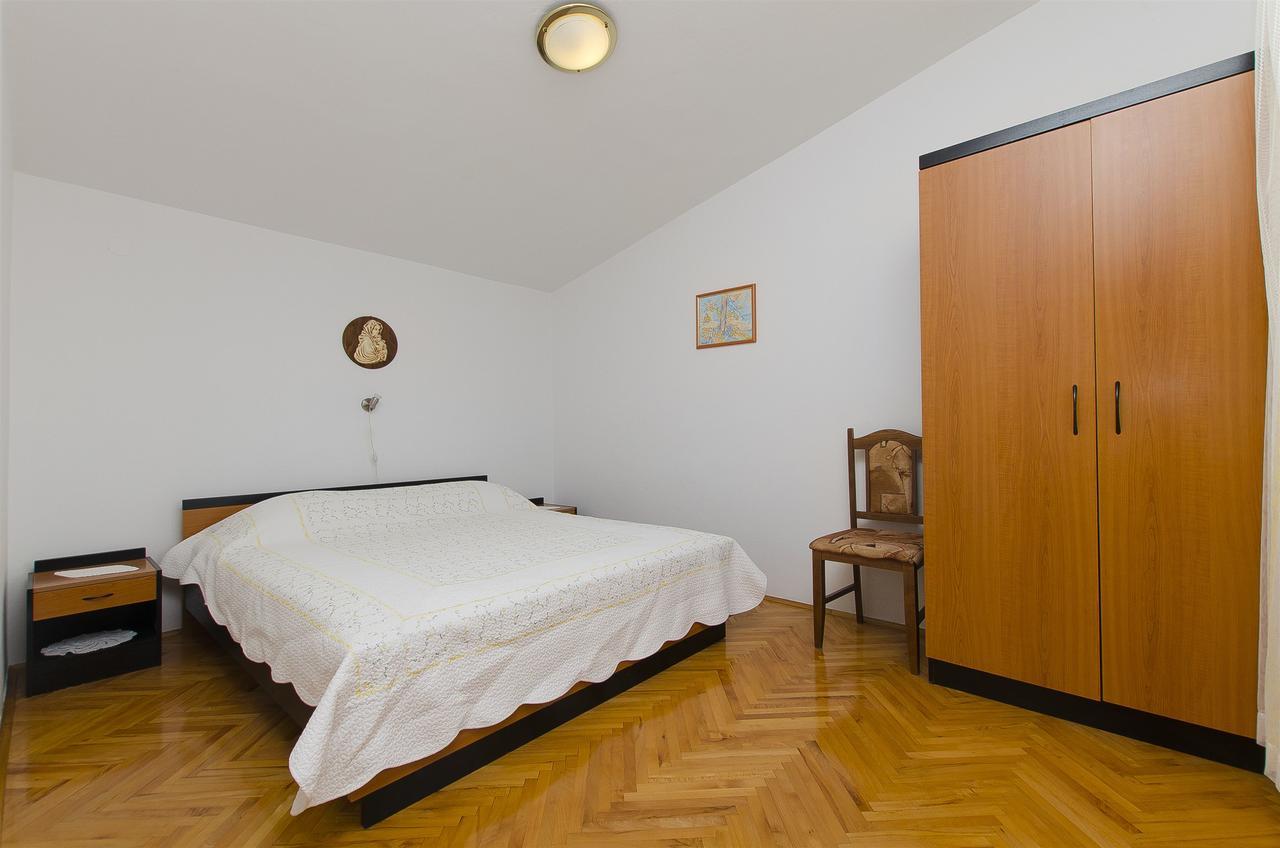 Apartment Josipa พรีมอชเตน ภายนอก รูปภาพ