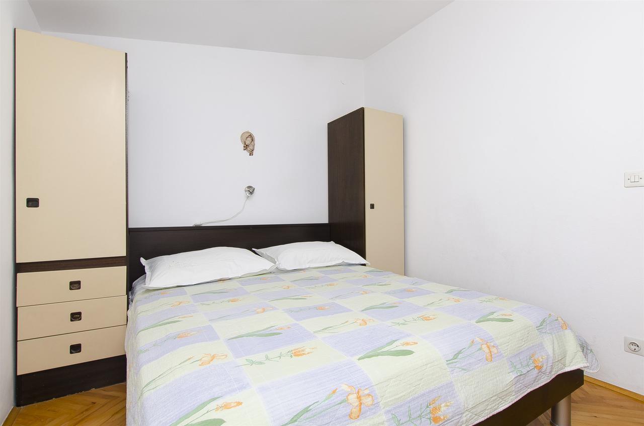 Apartment Josipa พรีมอชเตน ภายนอก รูปภาพ